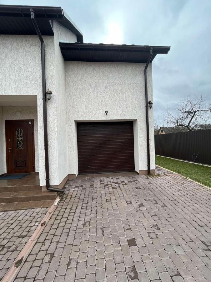 Maxim Villa *